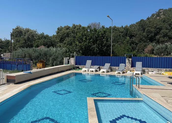 Priene Отель Сёке